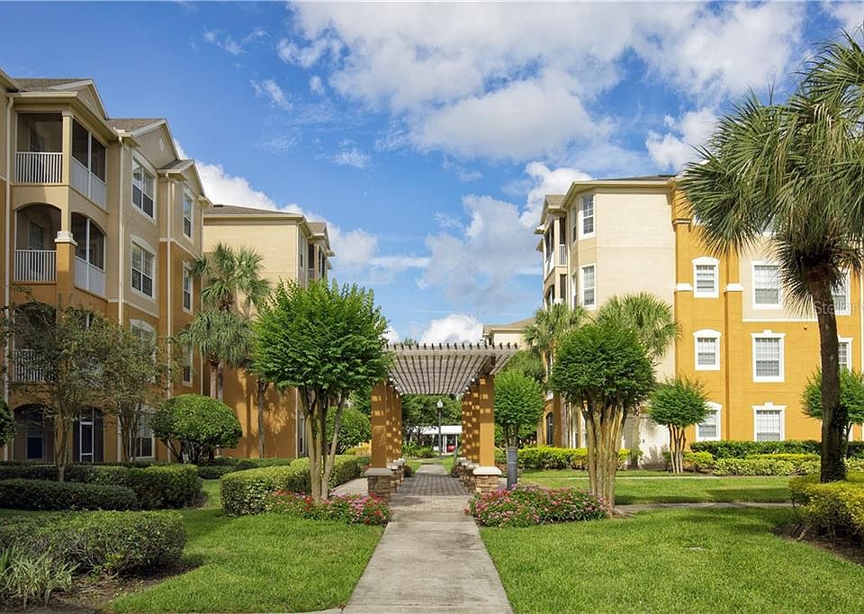 1st image of 6402 Cava Alta Dr Unit 104