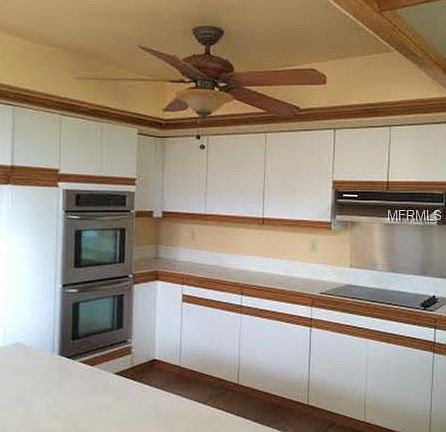 4th image of 1601 Shady Oak Dr