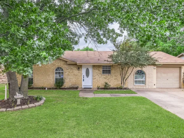6705 Nola Ct, Watauga, TX 76148