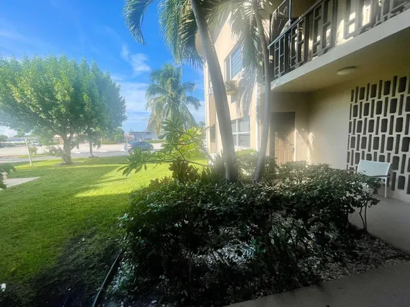 1480 E Sample Rd APT 101, Pompano Beach, FL 33064