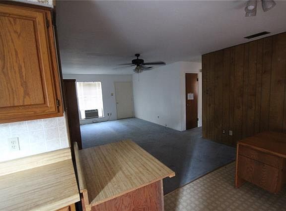 5th image of 4326 Hillsdale Ln