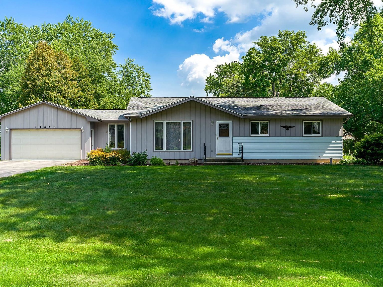 14845 Lang Dr, South Beloit, IL 61080 Zillow