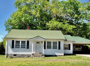 117 E Cherry St, Lincolnton, NC 28092