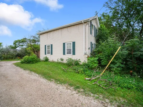 8738 W Fond Du Lac AVENUE, Milwaukee, WI 53225