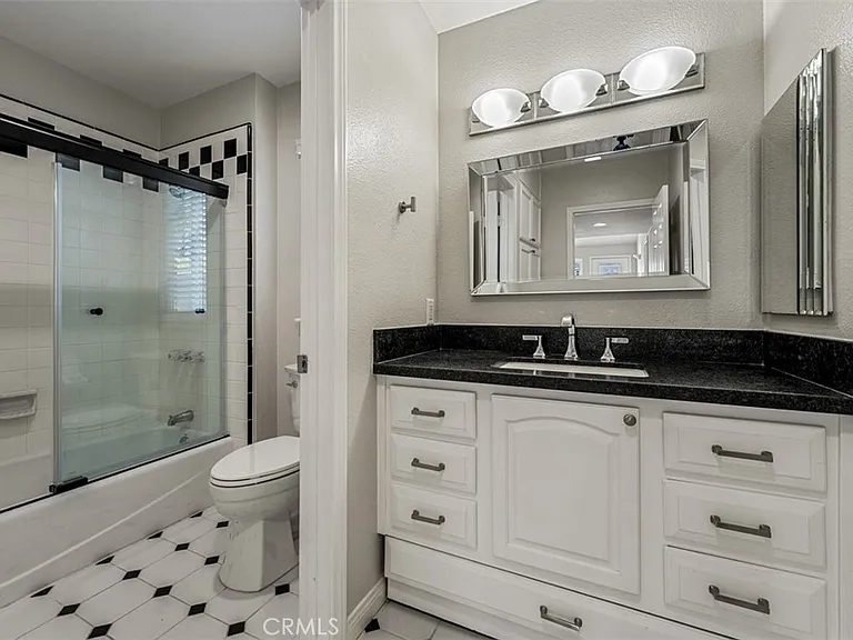 33852 Orilla Rd — Photo 43