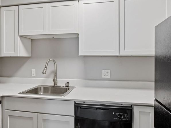 316 W Washington St #318-03