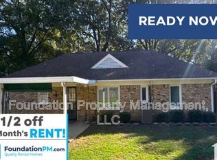 1633 Estate Dr, Memphis, TN 38119