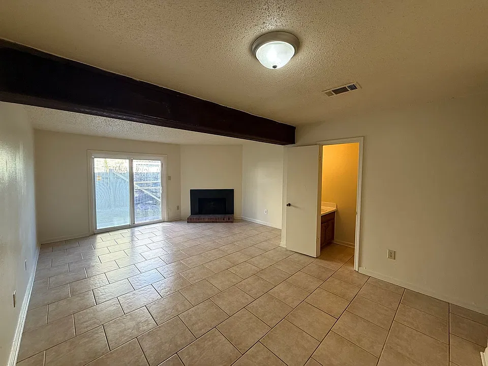 1657 Starboard Dr