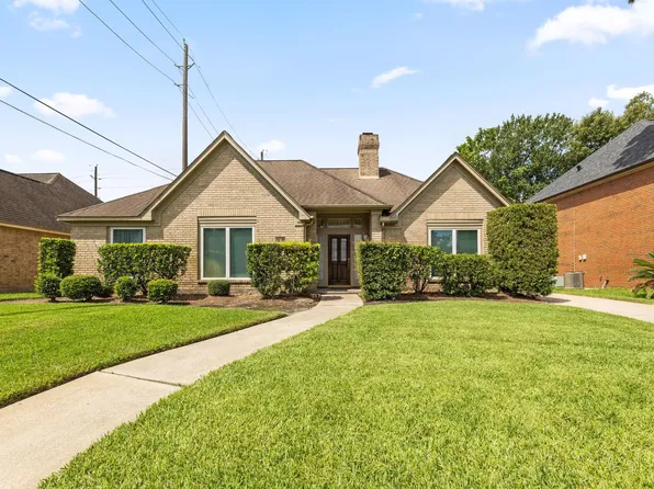 19611 Atasca Oaks Dr, Humble, TX 77346