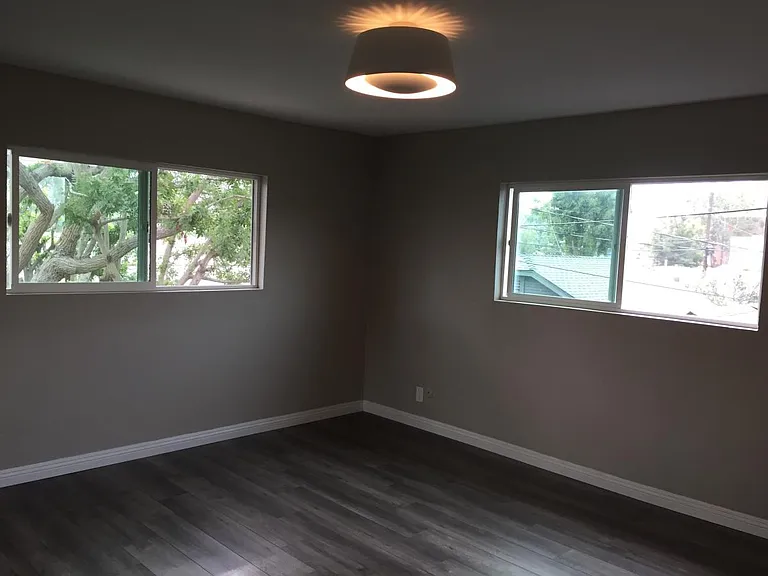 2nd upstairs master