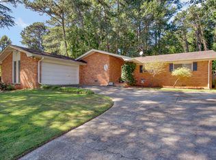 1504 Idlehour Dr, Tucker, GA 30084