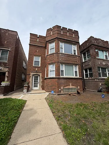 8040 S Rhodes Ave #1 Photo 1