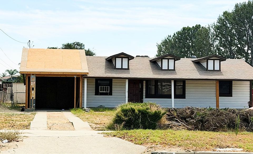 1st image of 12977 Magnolia Ave
