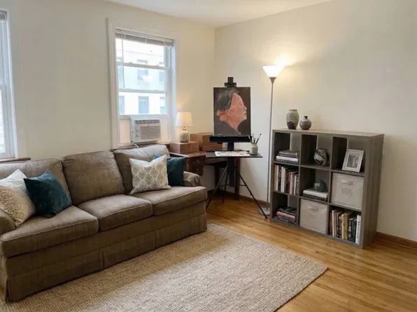 204 Montebello Cir #2, Charlottesville, VA 22903