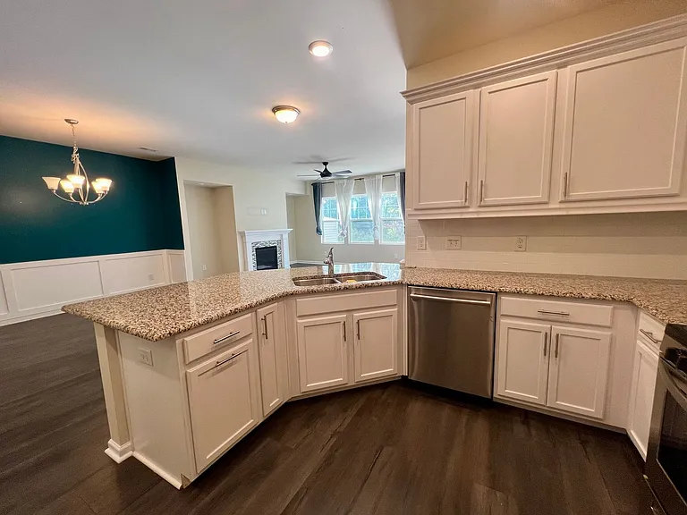 4321 Pond Pine Trl — Photo 9