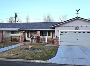 1593 Wildrose Dr, Minden, NV 89423