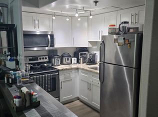 16450 NW 2nd Ave APT 310, Miami, FL 33169