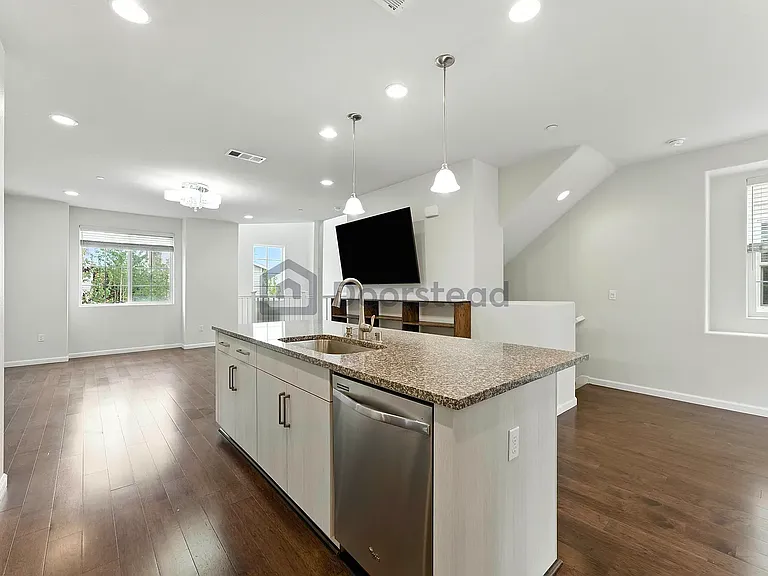 801 Jetty Dr — Photo 39