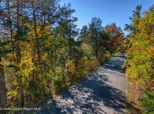 21 Fairy Court, Athens, NY 12015