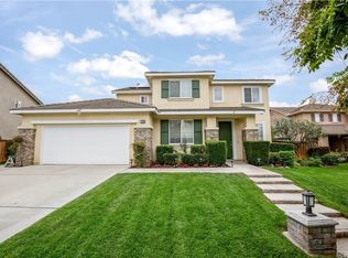 1594 Valley Falls Ave, Redlands, CA 92374