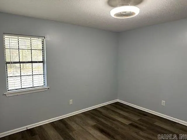 4 Oak Point Ct — Photo 8