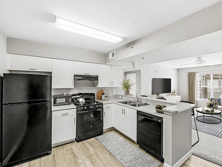 Walden Park Apartments — Photo 11