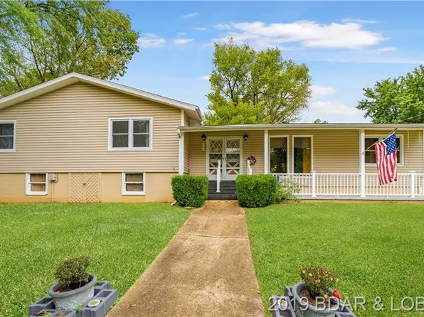 625 Sunny Slope Cir, Camdenton, MO 65020