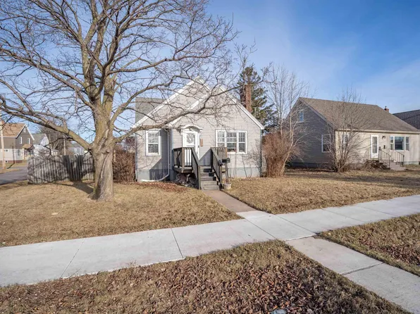1402 Catlin Ave, Superior, WI 54880