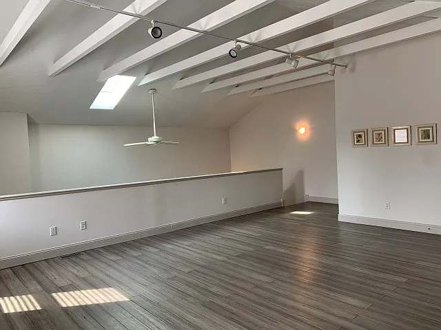 3042 Mabel Ct #2 — Photo 12