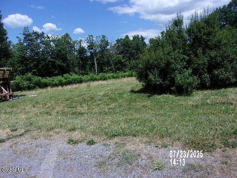 4th image of 190 Drebitko Road