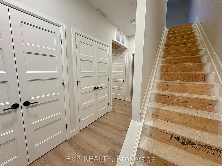 1089 Notre Dame St #3 — Photo 3