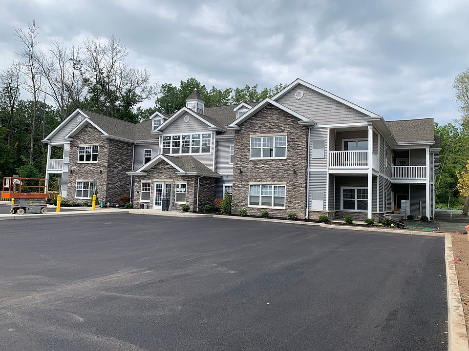 Creekview Luxury Apartments 9150 Transit Rd East Amherst NY Zillow