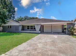 4311 Woodvalley Dr, Houston, TX 77096