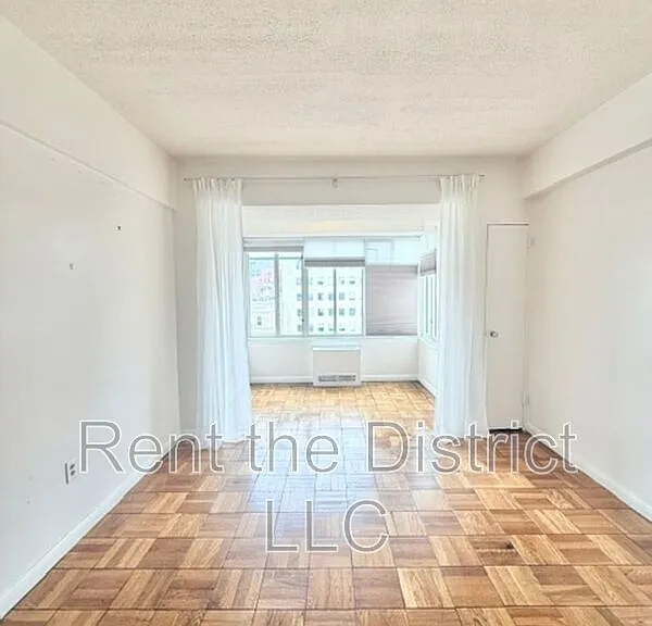 1727 Massachusetts Ave NW #606 — Photo 2