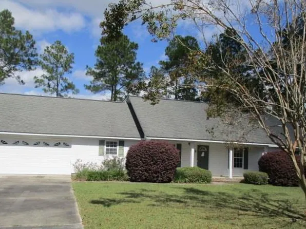 114 Gladiator Rd, Douglas, GA 31533