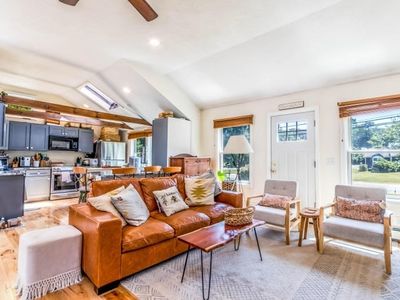 193 Old Plymouth Rd, Bourne, MA, 02532