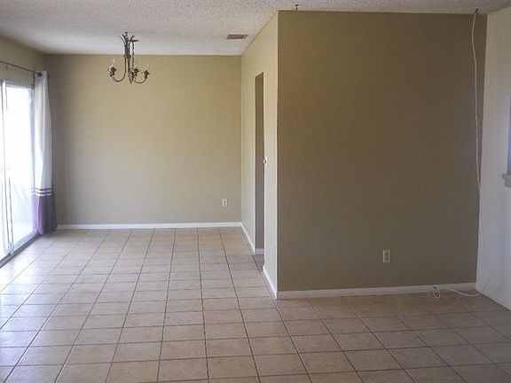 2nd image of 460 Fenmore Dr