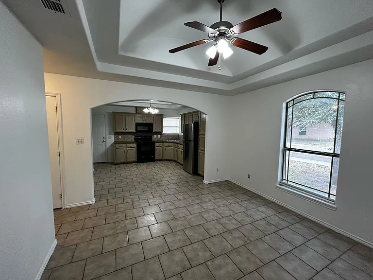 2321 Moonlight Ln #1 — Photo 2