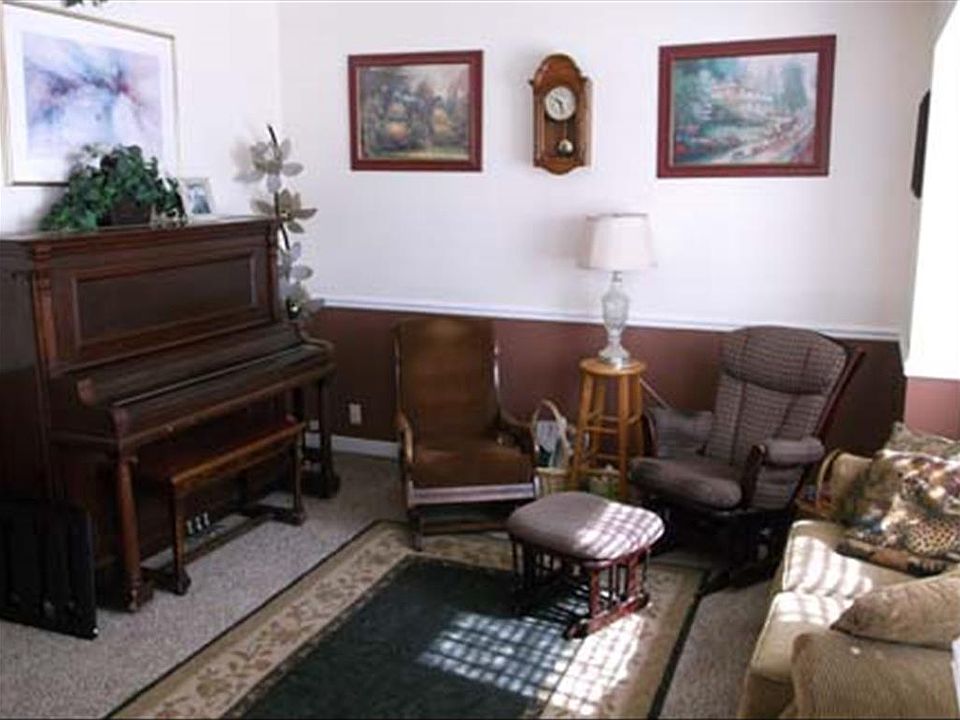 1st image of 2478 W Everettwood Dr