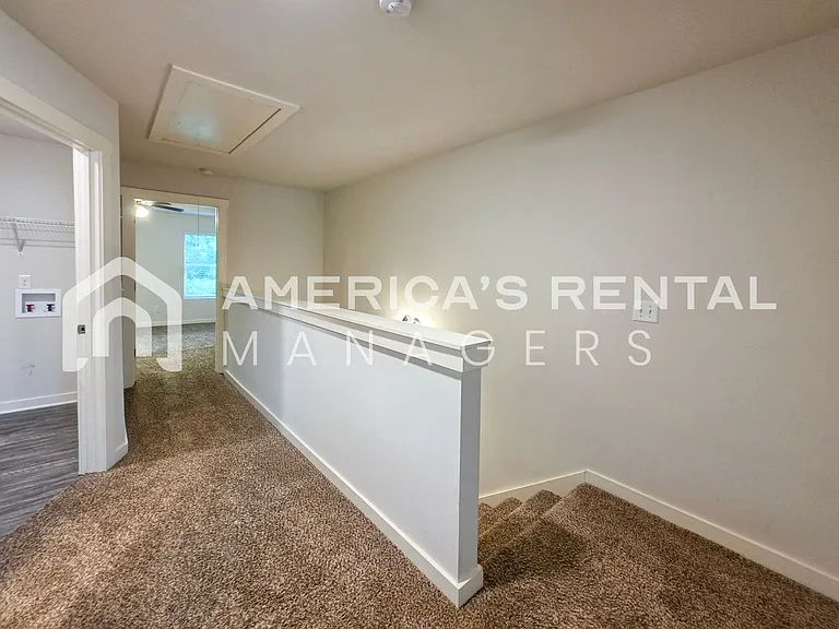 680 The Heights Ln — Photo 30