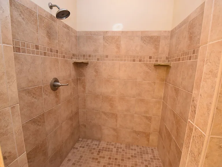 18416 Summer Wind Ln — Photo 12