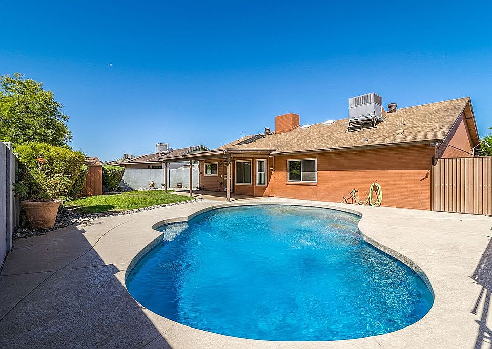 1st image of 6331 W Cheryl Dr
