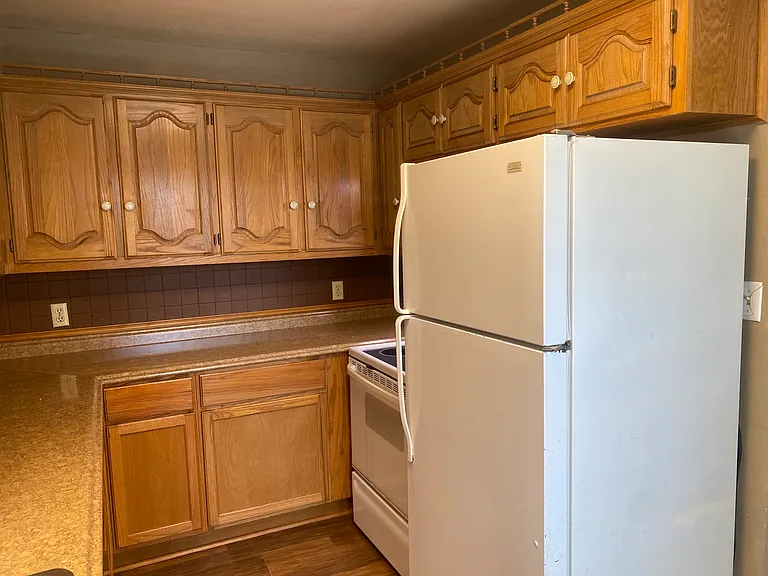 3900 Gayle Ave — Photo 10