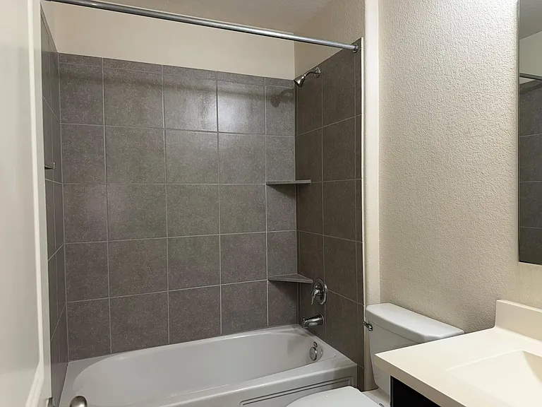 344 Circle Way #35E — Photo 17