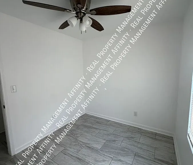 639 Mississippi Blvd #2 — Photo 9