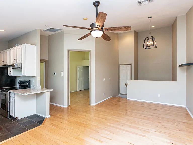 7502 E Earll Dr #5 — Photo 7
