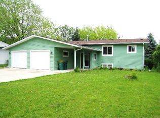 12305 Allen Dr, Burnsville, MN 55337