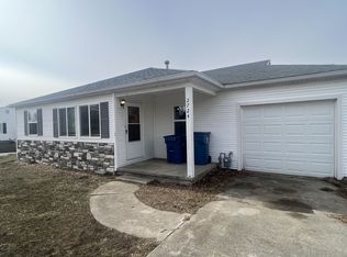 2724 Grand Ave, Joplin, MO 64804