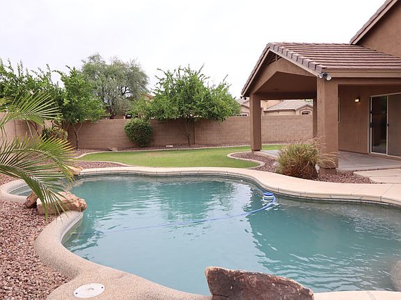 2nd image of 2841 S Camellia Dr #85248