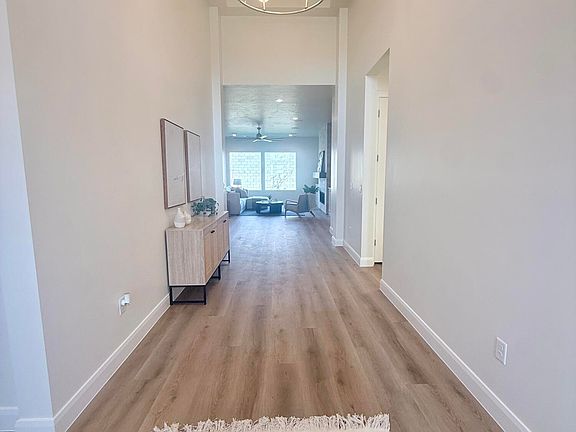 2nd image of 2586 E Suniva Way
